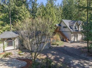 35 Evans Ln, Port Ludlow, WA 98365