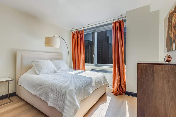 Sold by Compass | media 9