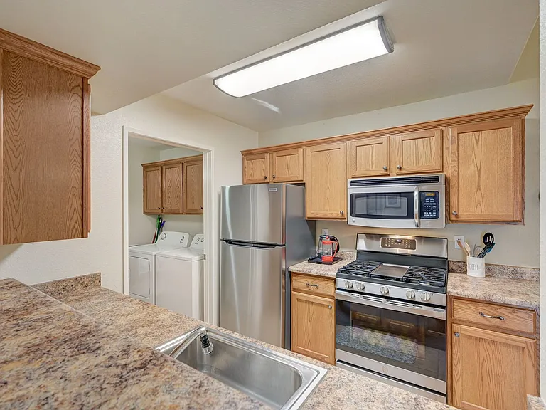 7885 W Flamingo Rd #1071 — Photo 14