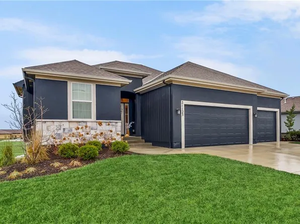 21123 W 186th Ter, Spring Hill, KS 66083