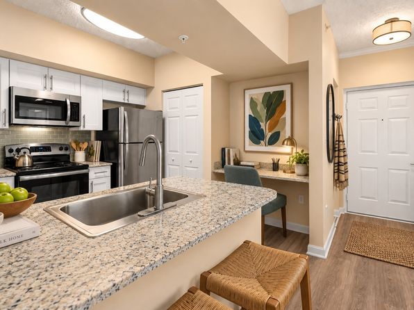 8300 Ibis Reserve Cir #10125