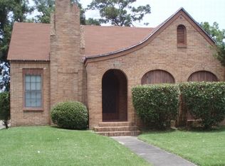 2674 Hazel St, Beaumont, TX 77702