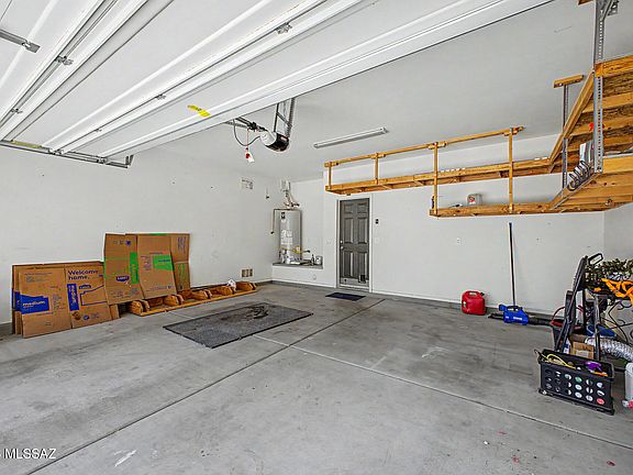 4th image of 7976 S Dolphin Way
