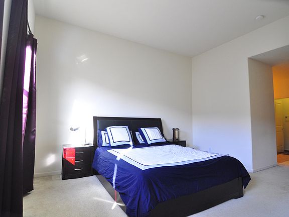 3rd image of 1550 Avina Cir Unit 3