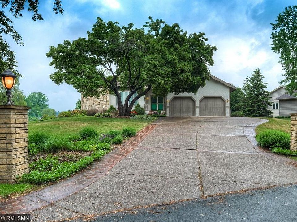 1st image of 1698 Peninsula Dr