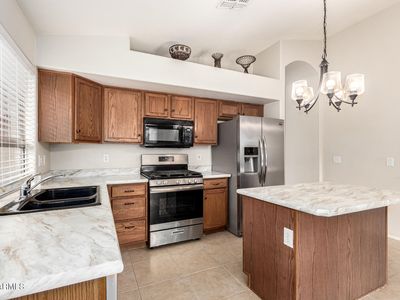 757 E Lovegrass Dr, San Tan Valley, AZ, 85143