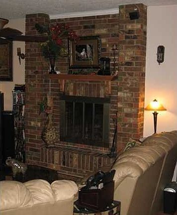 3rd image of 225 Amberwood Dr