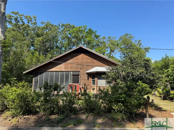 6 W Back Street, Savannah, GA 31419