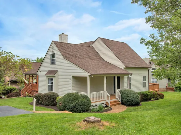 4743 Amber Ridge Ct, Charlottesville, VA 22901