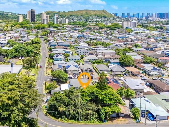 643 N Judd St, Honolulu, HI 96817