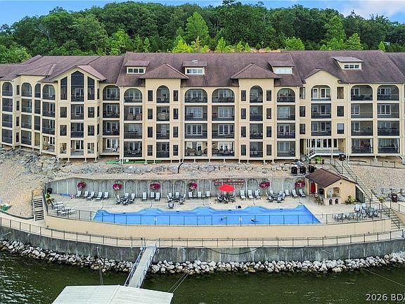 5th image of 918 Tuscany Dr #3O