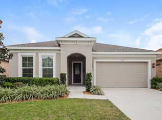 978 Maypole Dr, Apopka, FL 32703