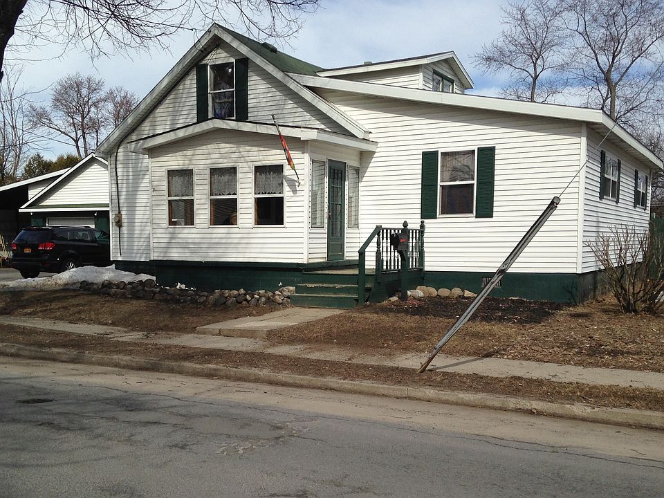 1st image of 51 Larose St