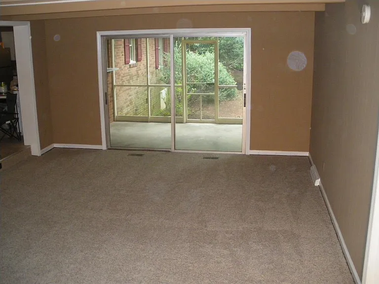 3145 Whitesell Dr — Photo 25
