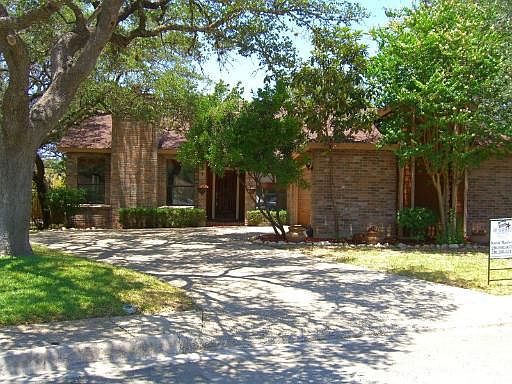 1st image of 3918 Forest Creek