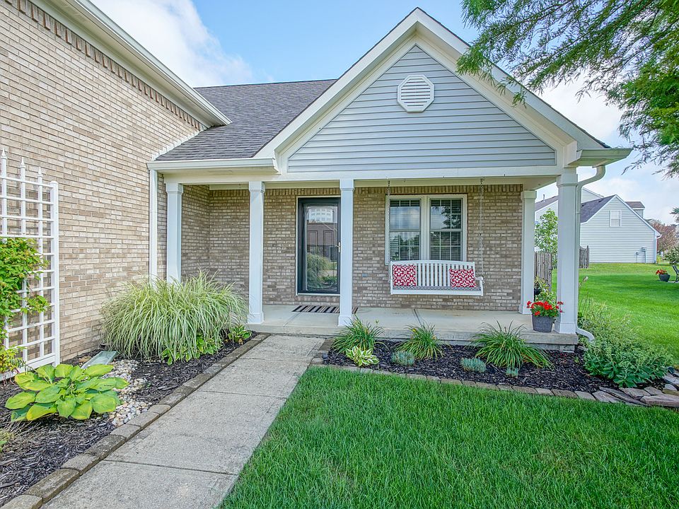1st image of 6926 Russet Dr