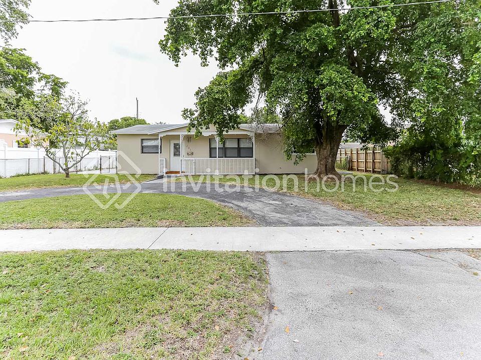 1st image of 241 N 69th Ave