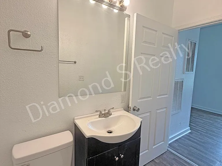 856 S Nettleton Ave — Photo 13