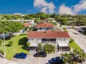 Boca Real Apartments, 431 West Camino - 1 Bedroom