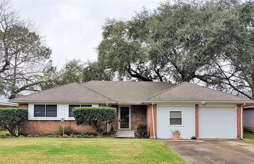 1st image of 714 Seminole Dr