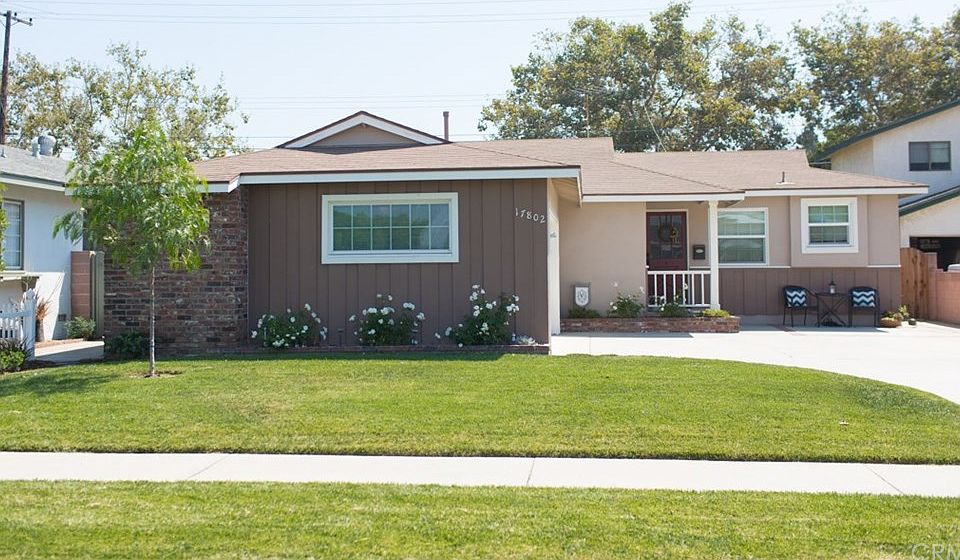 1st image of 17802 Balfern Ave