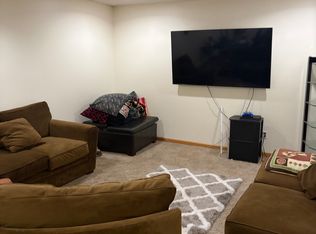 13412 Foxberry Rd, Savage, MN 55378