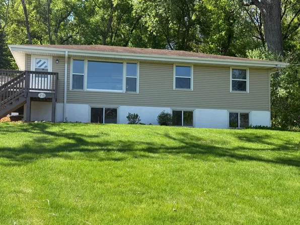4731 W 129th St, Savage, MN 55378