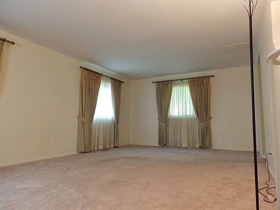 4th image of 3618 Kirkfield Dr