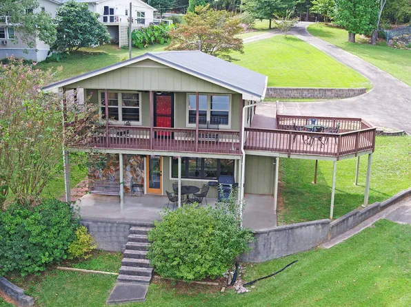 400 Whippoorwill Cir, Lavonia, GA 30553