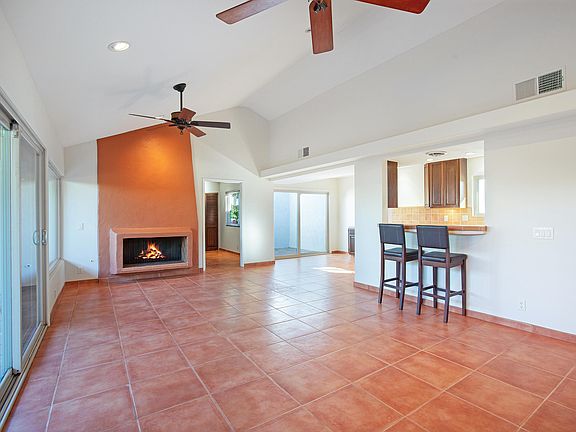 4th image of 1728 Capri Cir