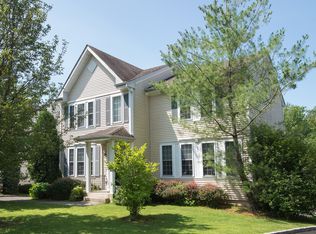 57 Belle Fair Rd, Pt Chester, NY 10573