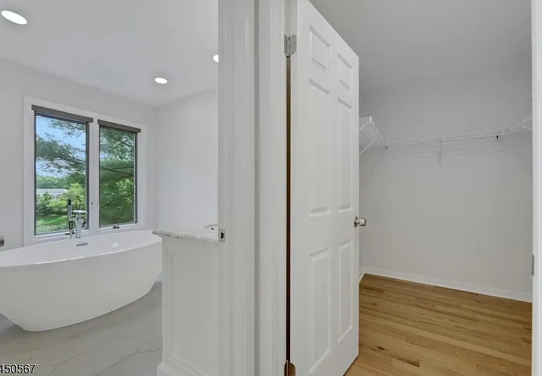 35 Reagan Way — Photo 21