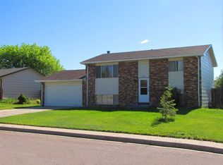 4415 Flaming Gorge Ave, Cheyenne, WY 82001