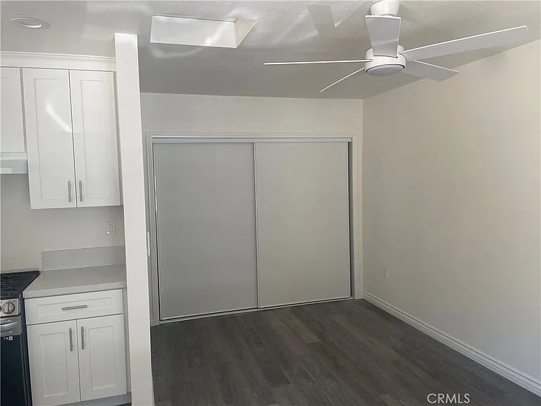 823 W Courtland Dr — Photo 5