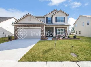 5322 Roberta Crossing Dr, Concord, NC 28027