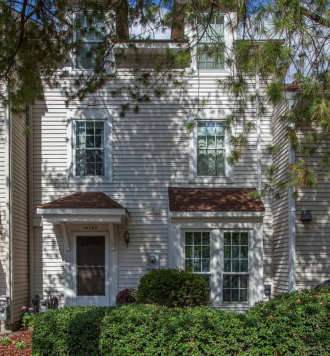 1st image of 14384 Gringsby Ct