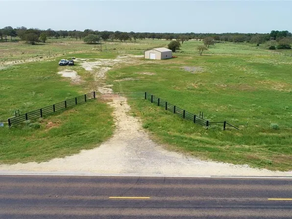 2166 S Fm 39, Marquez, TX 77865