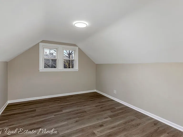 6253 Sturdy Ave — Photo 23