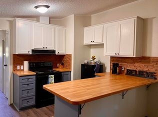 1709 Flag Street, Llano, TX 78643