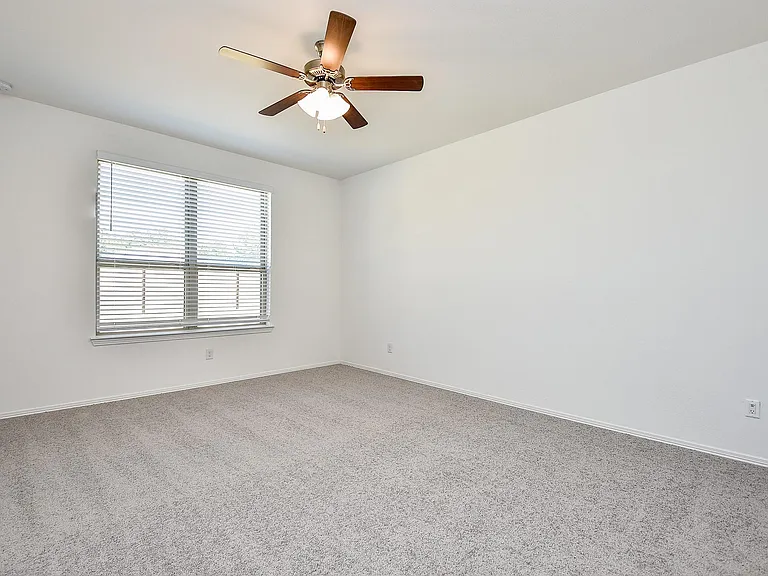 23002 Undertaken Path Dr — Photo 15