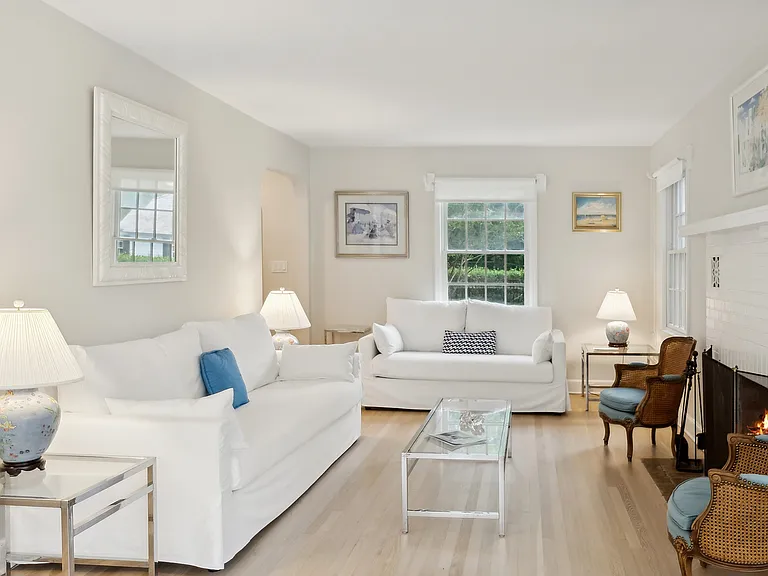 39 Linden Ln — Photo 7