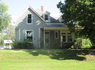 800 E D St, Belleville, IL 62220
