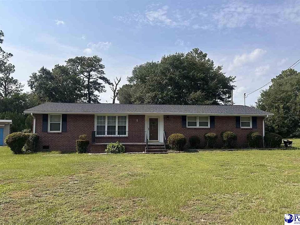 1st image of 1030 W Lake Dr