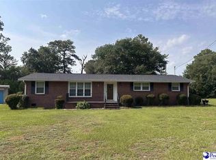 1030 W Lake Dr, Hartsville, SC 29550