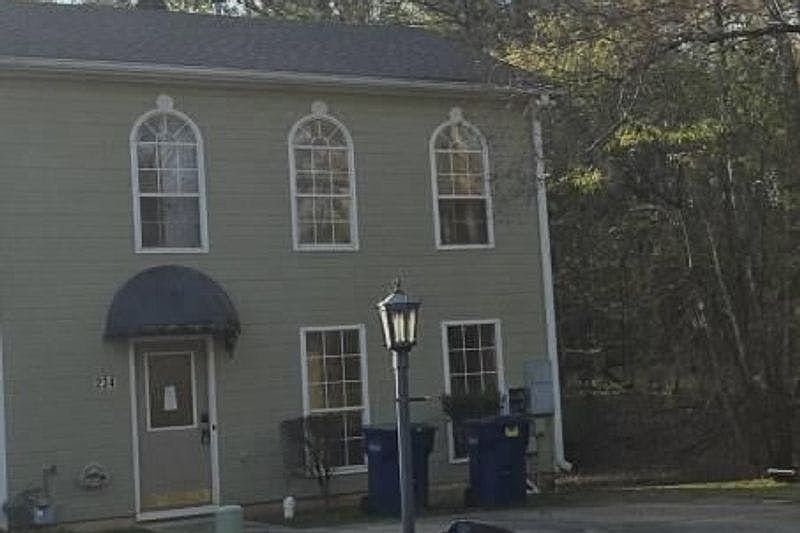 1st image of 234 Willow Point Cir