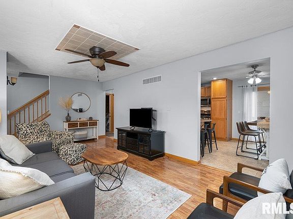 3rd image of 4805 Western Ave