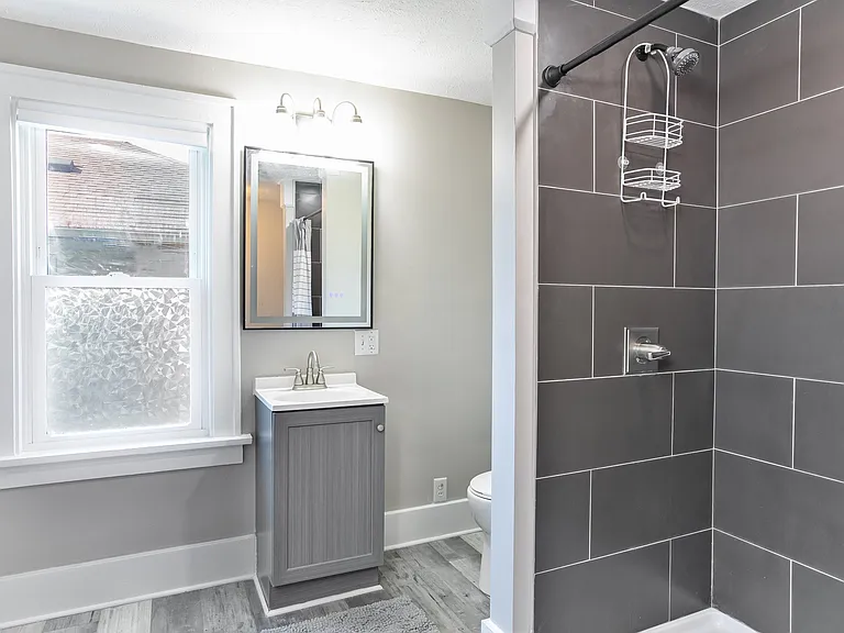 1250 Portage Ave #3 — Photo 23