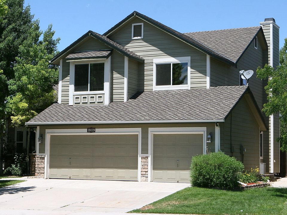 Front view of this charming two story