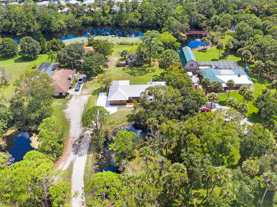 1st image of 4555 Carolwood Dr
