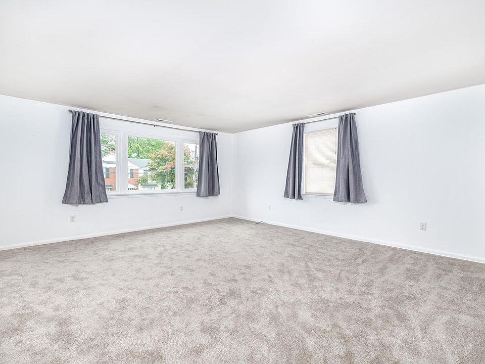 26 Hackett Cir N Stamford CT Zillow